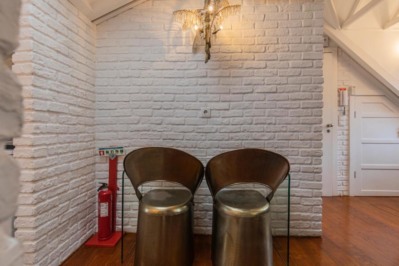 Lovelystay - Distinctive & Unique Next To Se Cathedral Of - 5 Min To Chiado * Lisboa