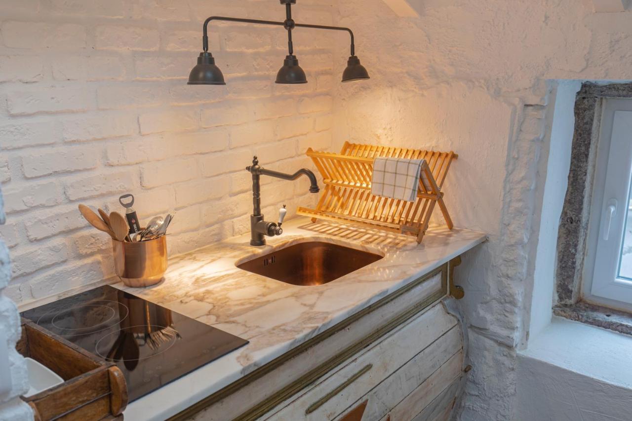 Lovelystay - Distinctive & Unique Next To Se Cathedral Of - 5 Min To Chiado Lisboa